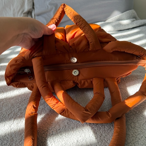 Puffer Bag Pumpkin Color - Picture 5 of 13
